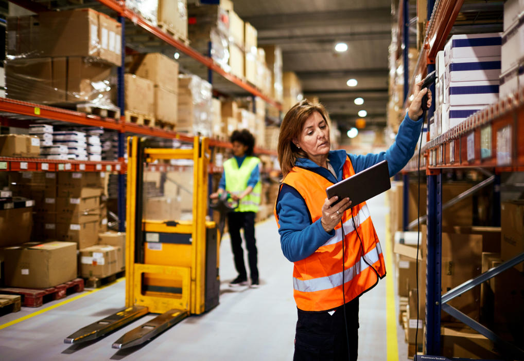 Onlineshop-Logistik mit microtech büro+ cloud - Automatische Picklisten für das Lager